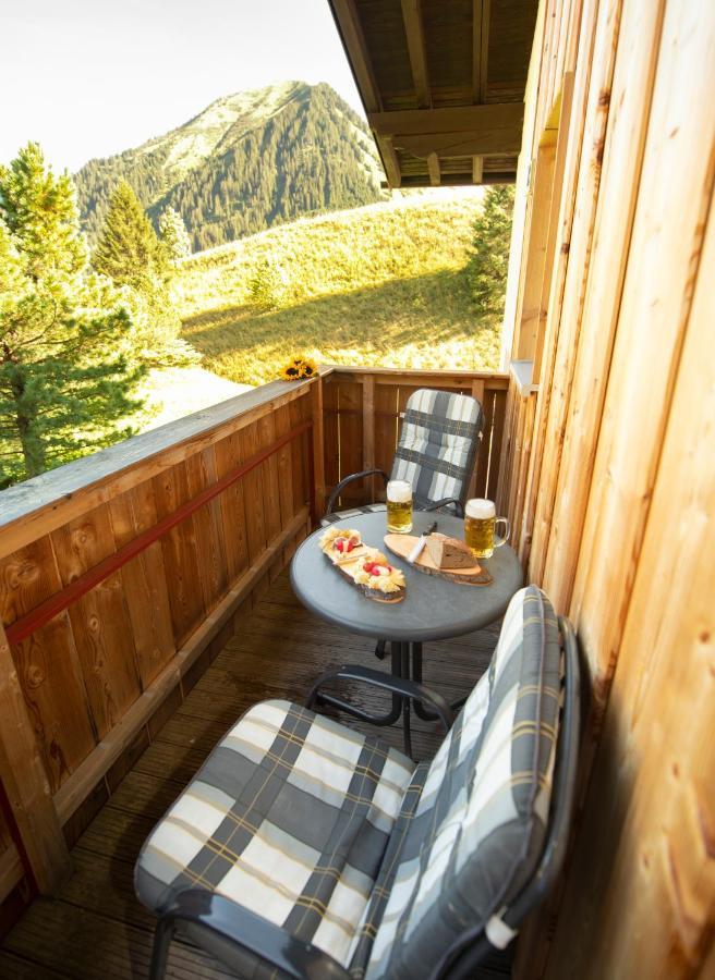 Alpchalet Tirol Berwang Exterior photo